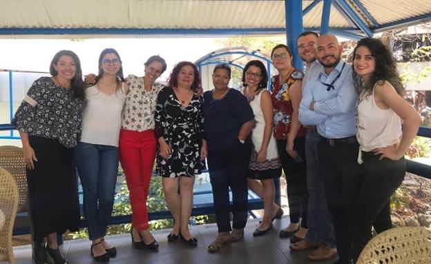 Fotografía de los integrantes de la REDH.